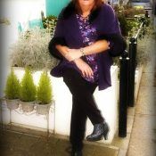 Translife Dressing Service Model Stella