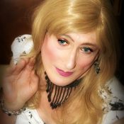 Translife Dressing Service Model Clara